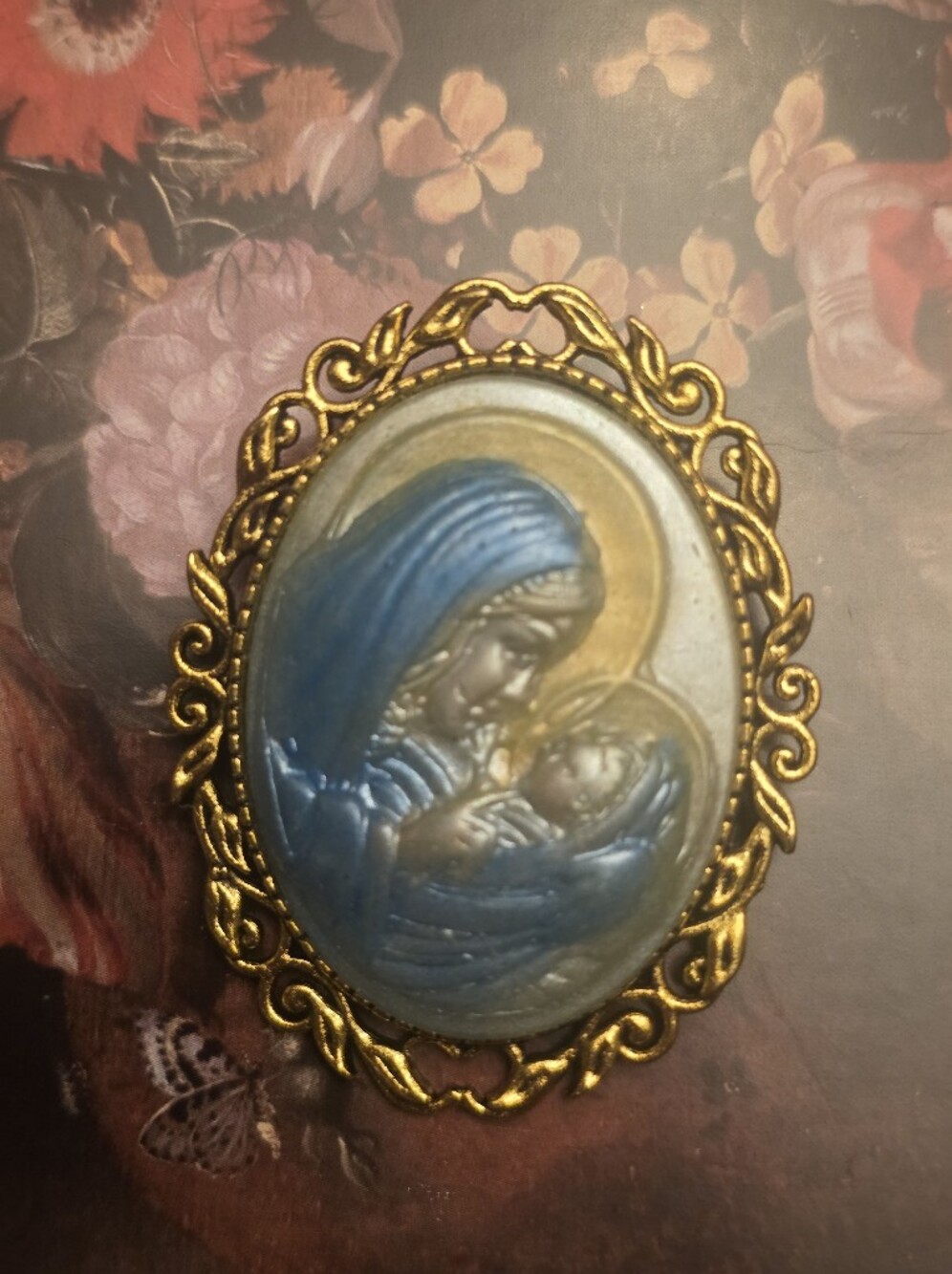 Religious Mary & Baby Jesus Golden Colored Brooch